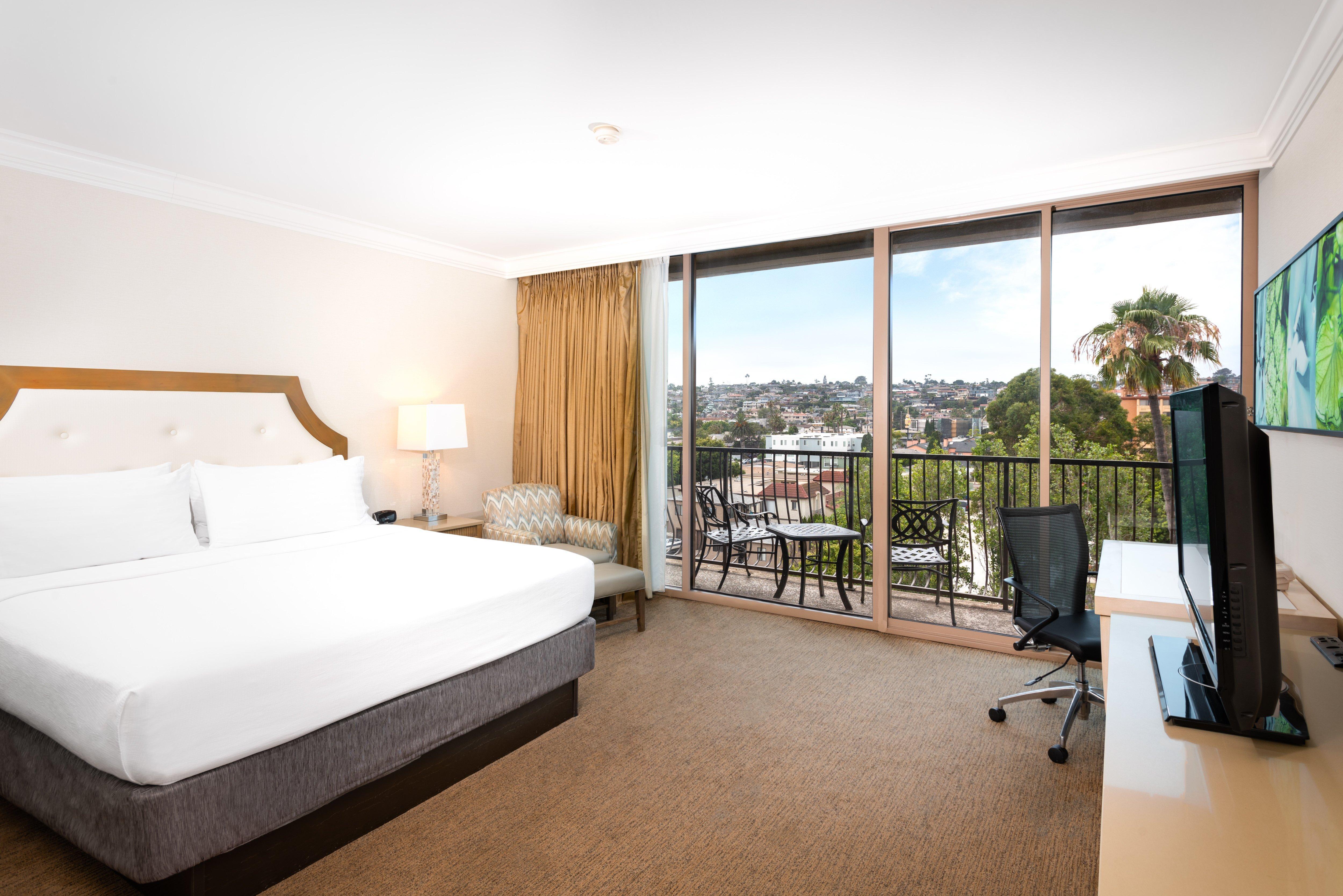 Bayside, An Ihg Resort San Diego