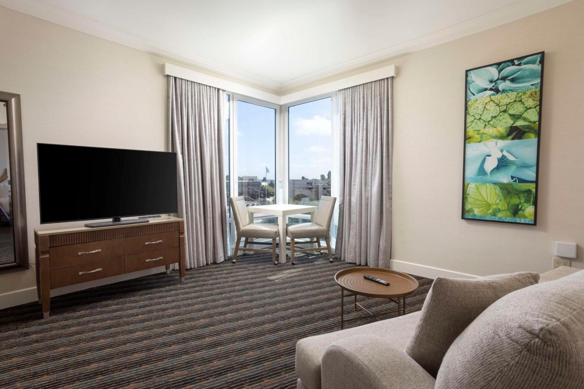 Doubletree By Hilton Bayside 3* San Diego
