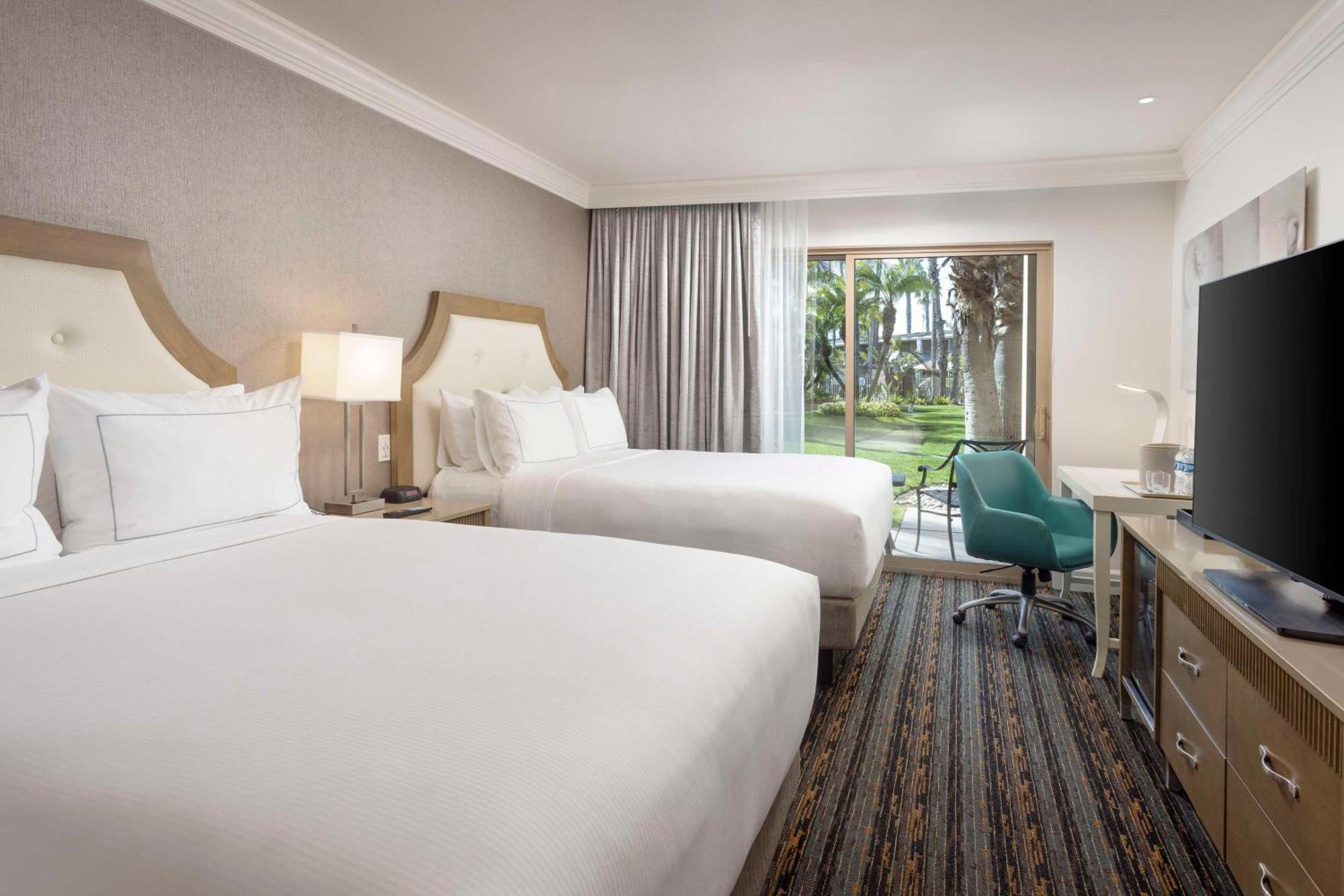 Resort Doubletree By Hilton Bayside 3*